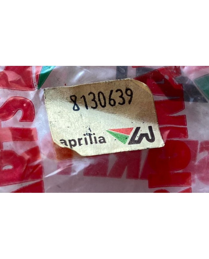 Coperchio carter catena nero originale Aprilia Red Rose 125 codice AP8130639