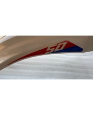 Parafango anteriore bianco con adesivo originale Fantic Motor per moto Enduro 50 codice 02166005