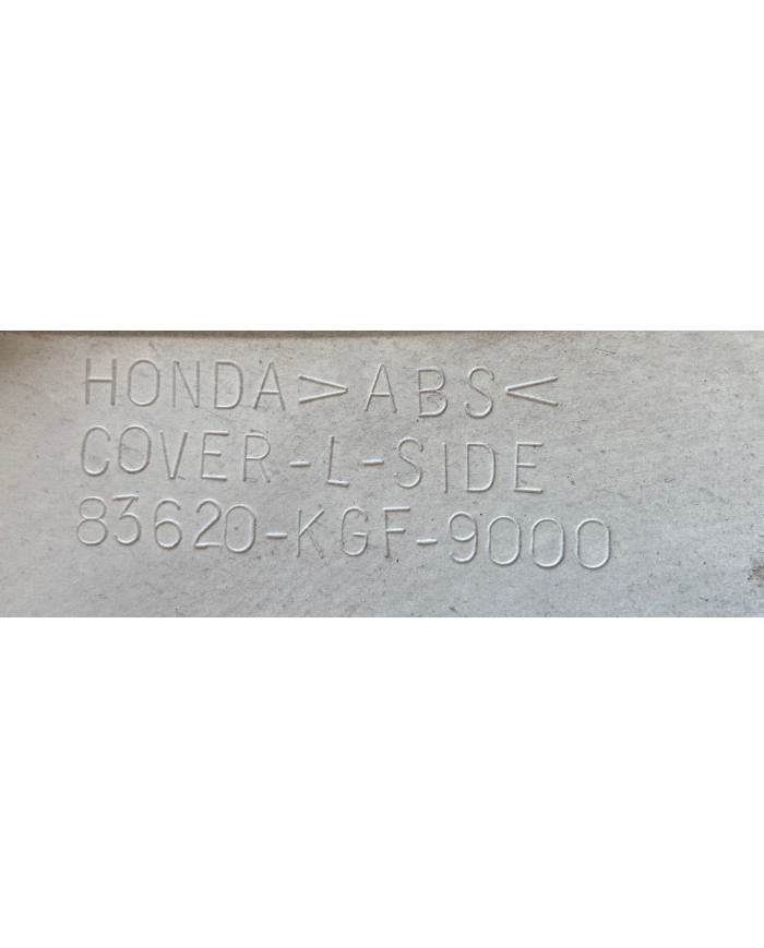 Carena posteriore sinistra bianca usata Honda Chiocciola 150 codice 83600KGF9000