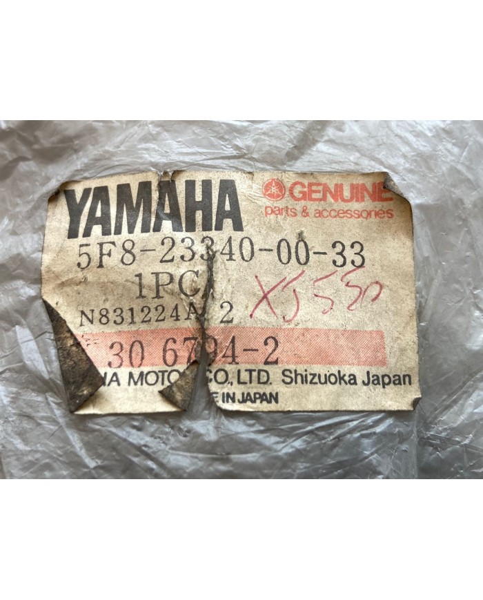 Piastra forcella anteriore originale Yamaha XJ 550 codice 5F8233400033